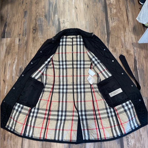 BURBERRY JACKET - Picture 4 of 9